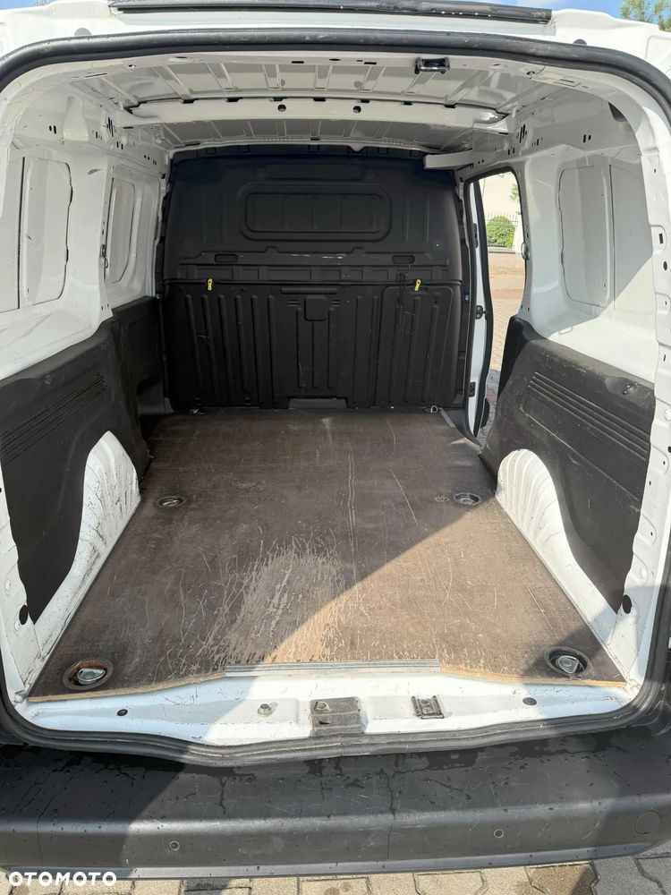 Citroën BERLINGO - 16