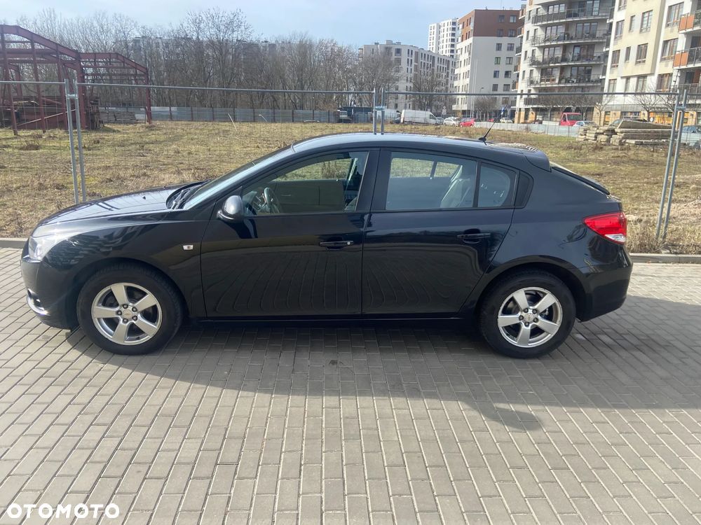 Chevrolet Cruze - 4