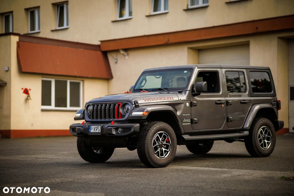 Jeep Wrangler Unlimited GME 2.0 Turbo Sahara - 26