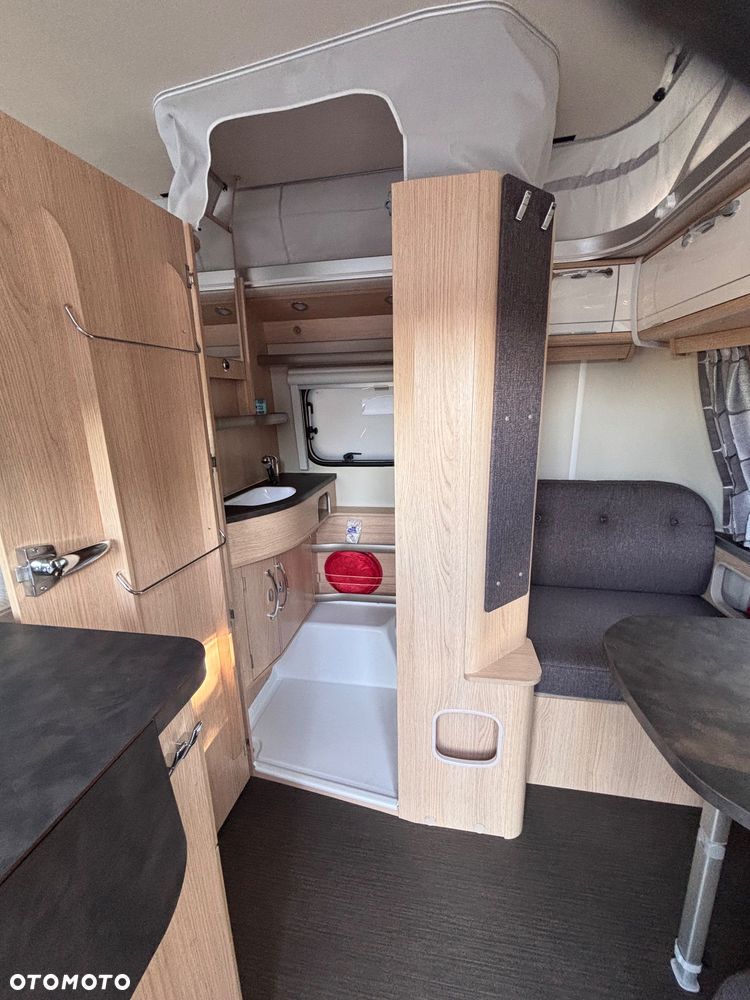 Hymer-Eriba Touring 430 - 4