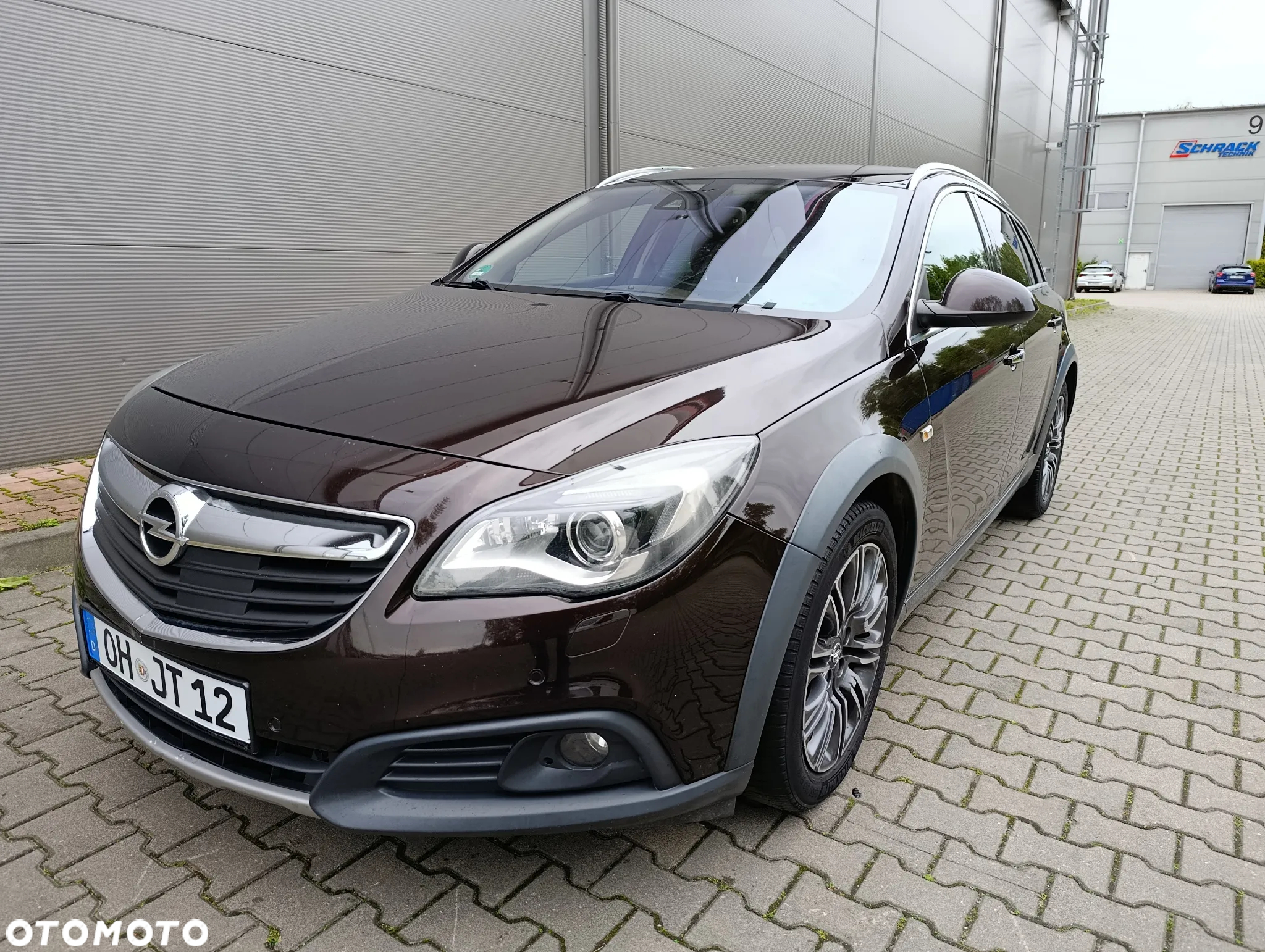 Opel Insignia 2.0 Bi Turbo CDTI 4x4 Country Tourer - 3