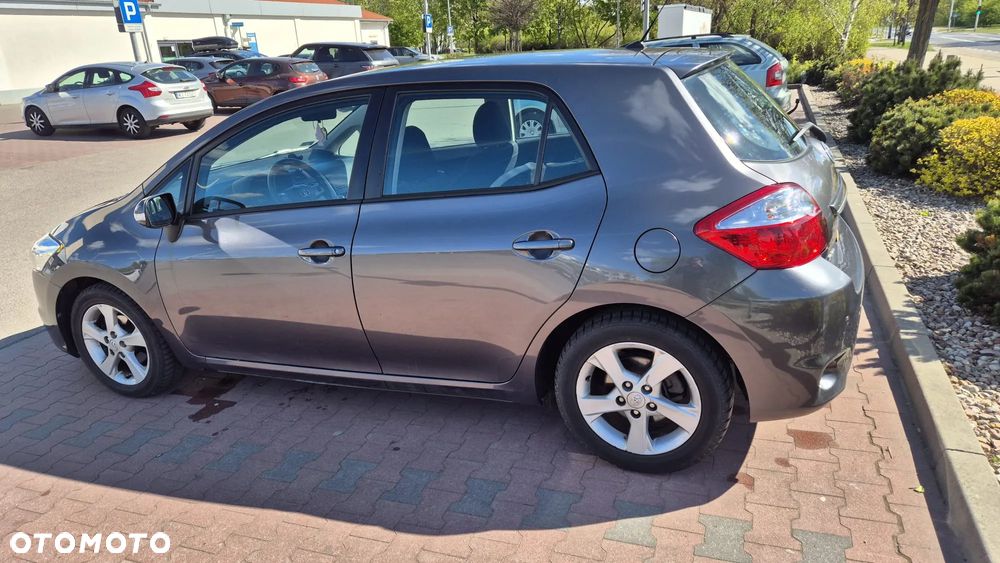 Toyota Auris 1.6 Edition - 4