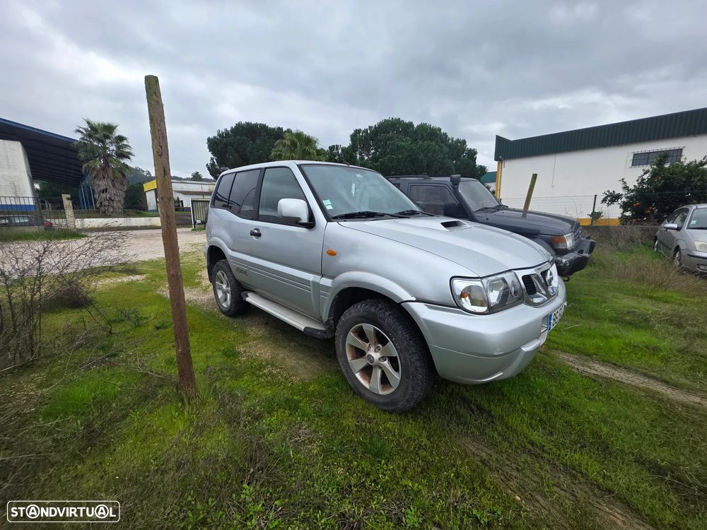 Nissan Terrano 3.0 TDi Elegance - 3