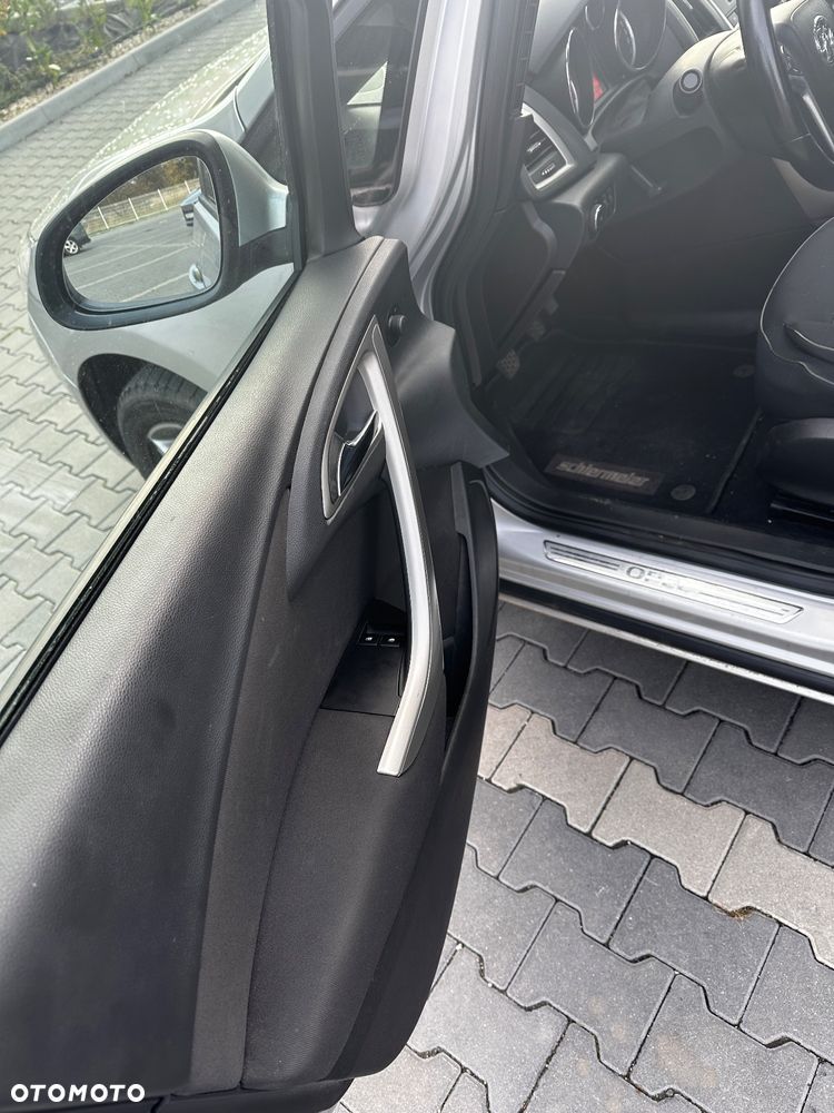 Opel Astra 1.7 CDTI Caravan DPF - 9