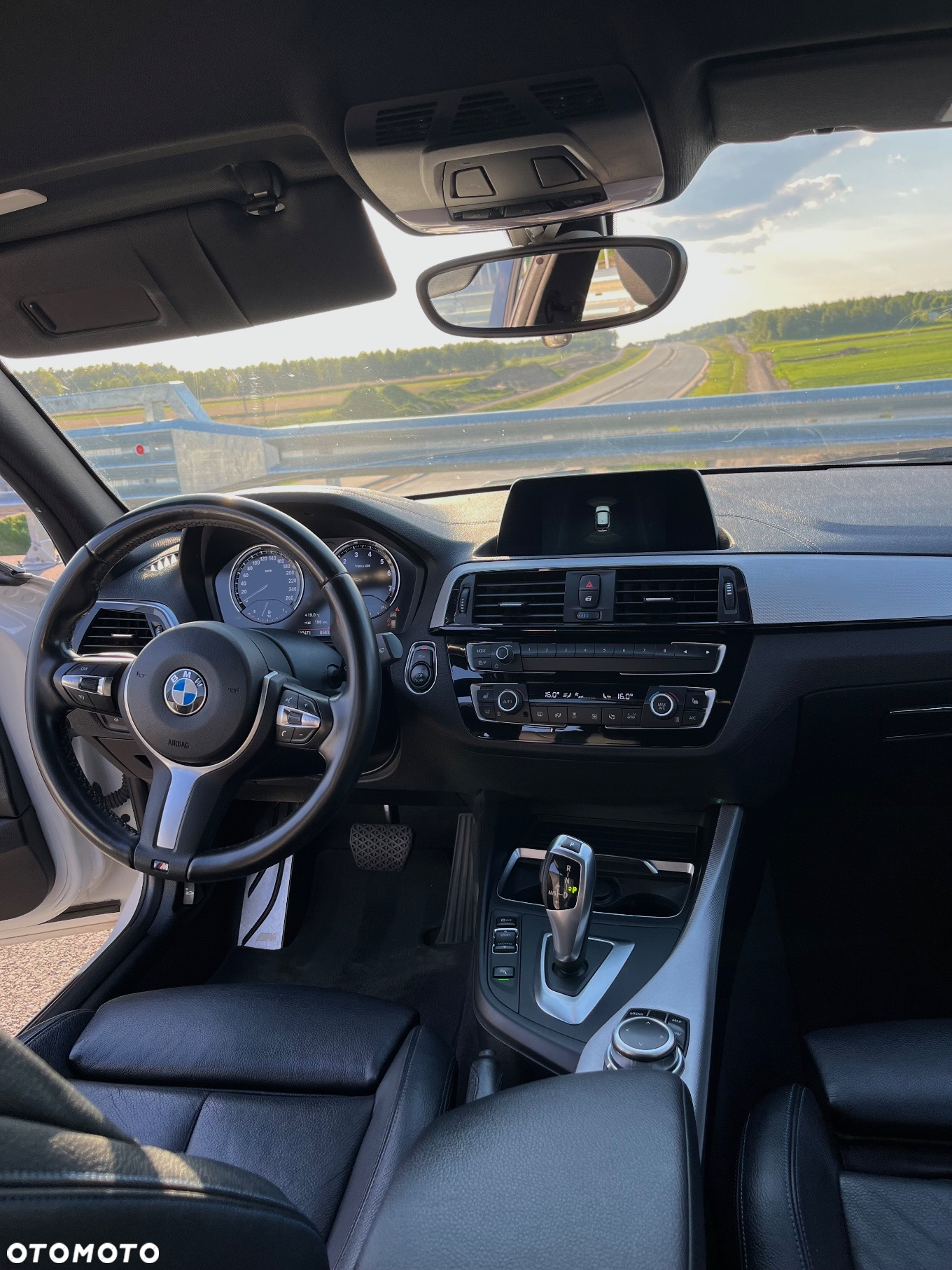 BMW Seria 1 118i Sport Line - 11