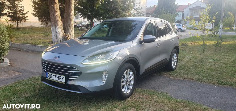 Ford Kuga 1.5 EcoBoost 2x4 Titanium - 11