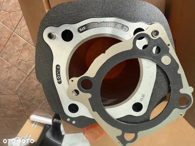 Głowice Cylindry wałek rozrządu Pompa oleju przepusnica Zestaw góry silnika 121'' - 16