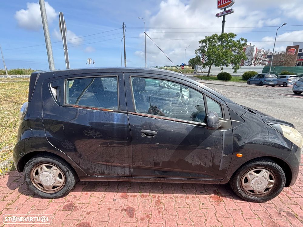 Chevrolet Spark 1.0 L - 3