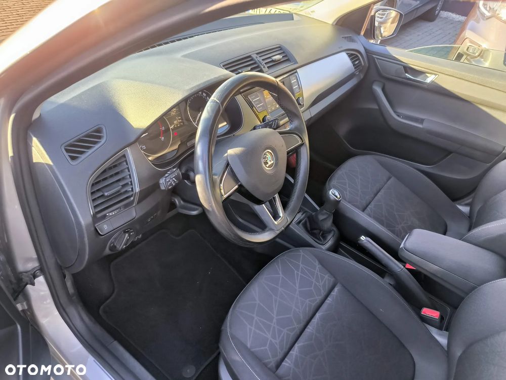 Skoda Fabia 1.0 TSI Clever - 32