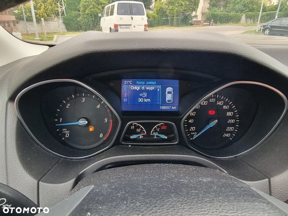 Ford Focus 1.6 TDCi DPF SYNC Edition - 14
