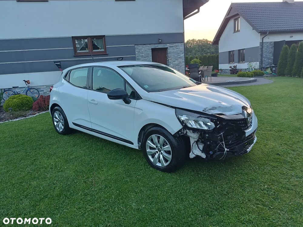 Renault Clio - 5
