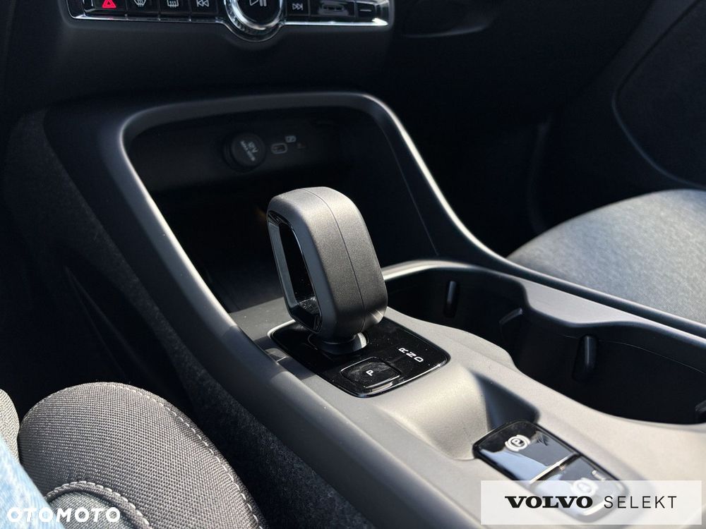 Volvo XC 40 - 15