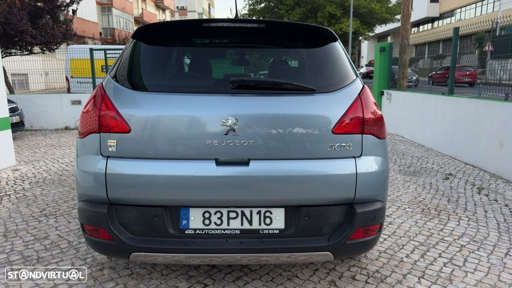 Peugeot 3008 2.0 HDi Hybrid4 99g - 4