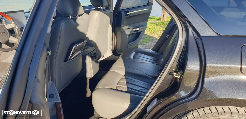 Chrysler 300 C 3.5 Auto - 7