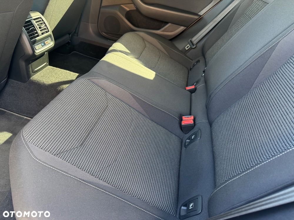 Volkswagen Arteon 2.0 TSI Essence DSG - 23