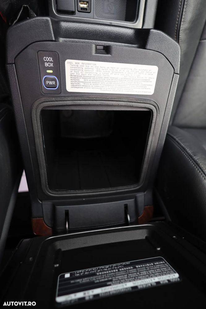 Toyota Land Cruiser 2.8 D-4D Automatik Comfort - 26