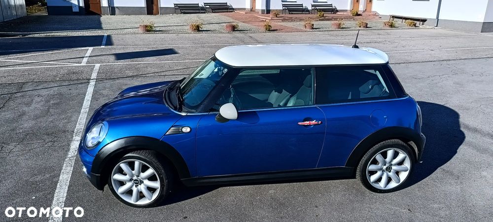 MINI Cooper Standard - 1