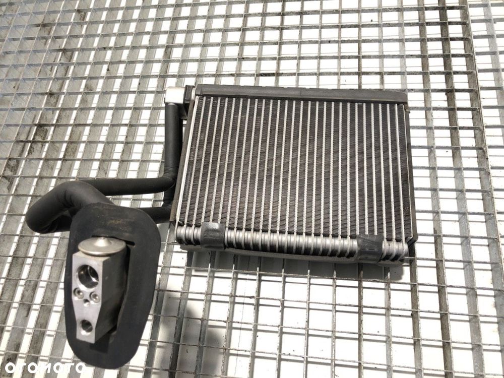 NAGRZEWNICA  DAF CF 2013 - 2022 FA 370 271 kW [370 KM] 4x2 2013 - 1