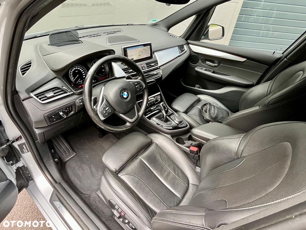 BMW Seria 2 220d Gran Tourer xDrive Sport-Aut Sport Line - 18