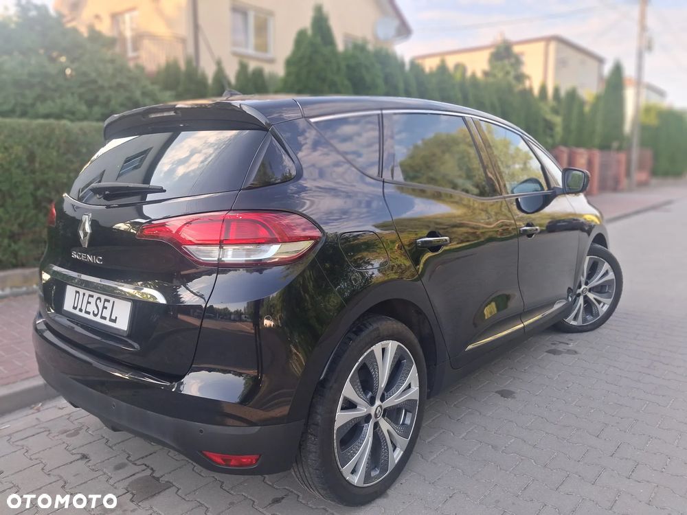 Renault Scenic BLUE dCi 120 BUSINESS EDITION - 32