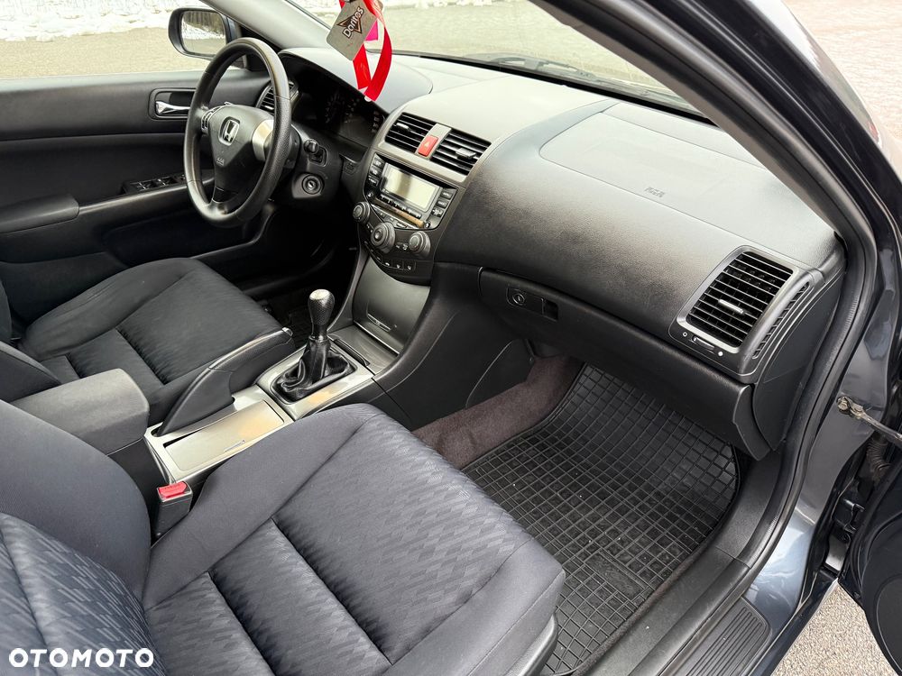 Honda Accord 2.0 Comfort - 19