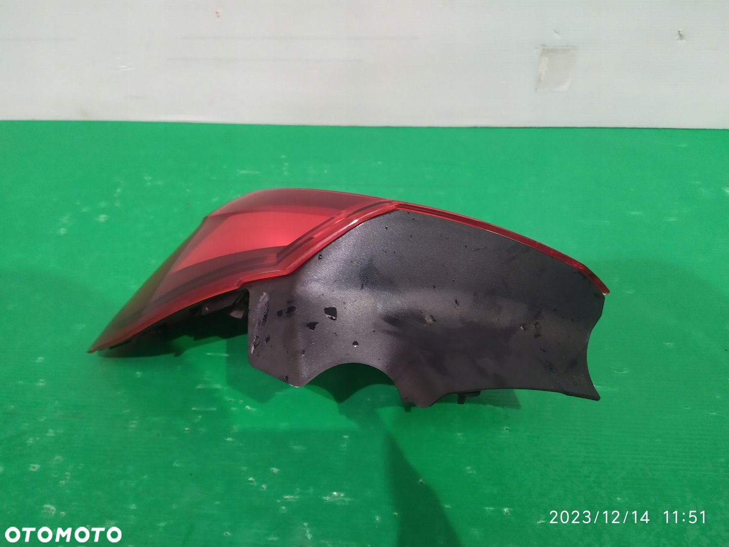 LAMPA TYLNA PRAWA OPEL CORSA E 14- 3 DRZWI 39068624 - 7