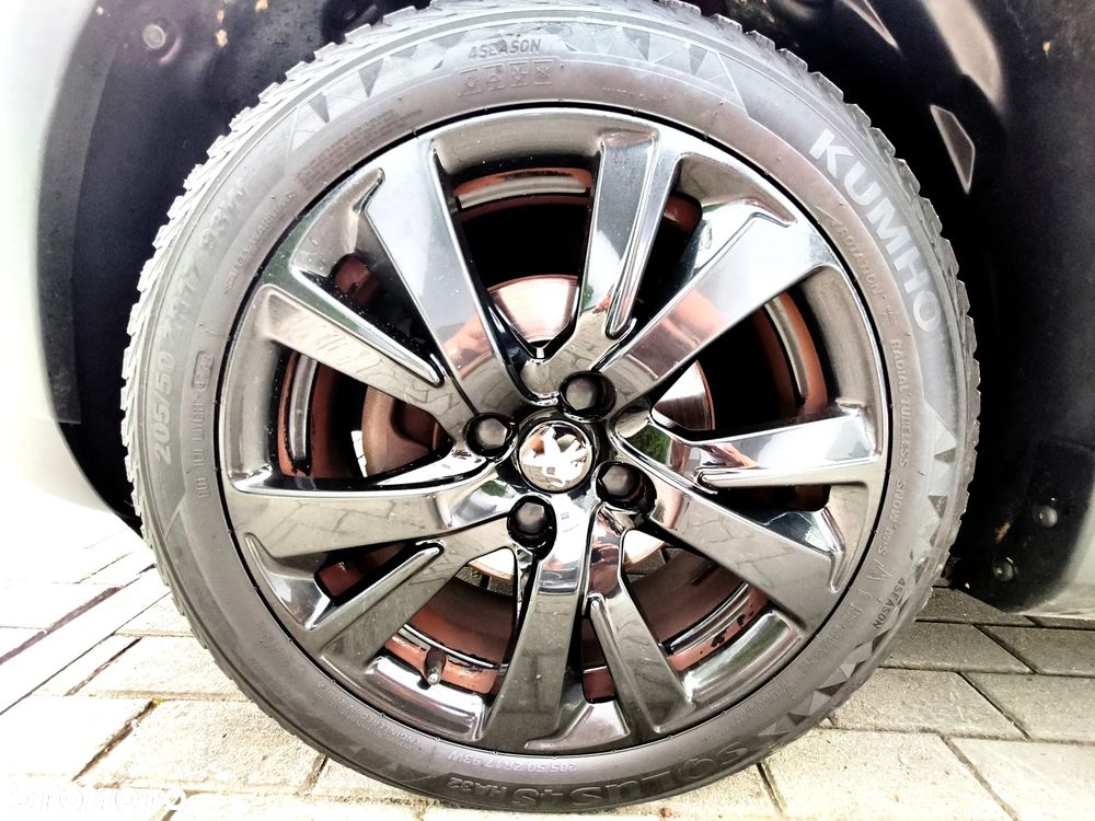 Peugeot 2008 PureTech 110 Stop&Start EAT6 GT-Line Edition - 35