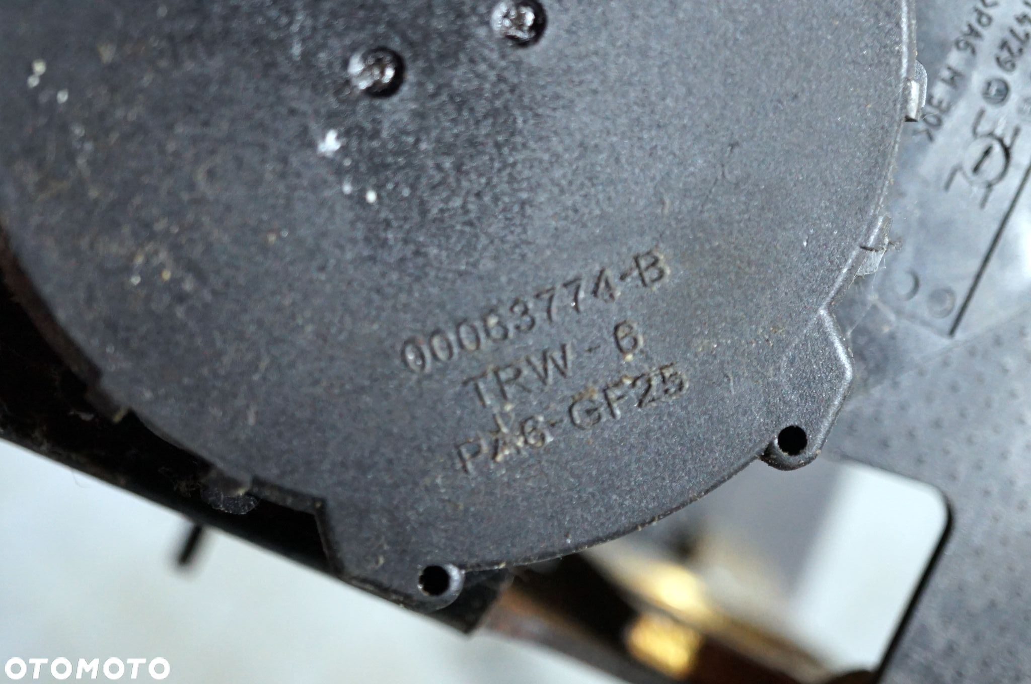 DESKA ROZDZIELCZA AIRBAG KONSOLA 7 IV E65 BMW 2001-2005 - 11