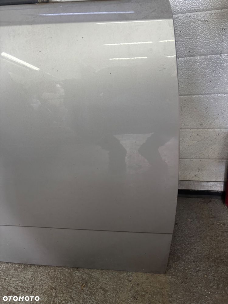 OPEL ASTRA H DRZWI PRAWY PRZOD PRZEDNIE HB 157 - 2