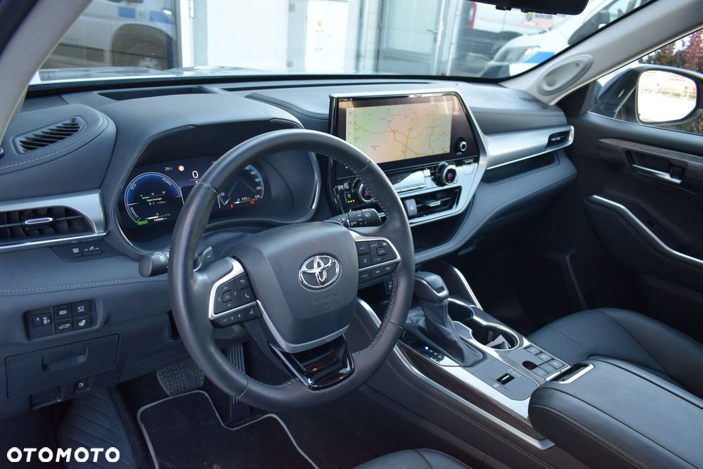 Toyota Highlander - 13