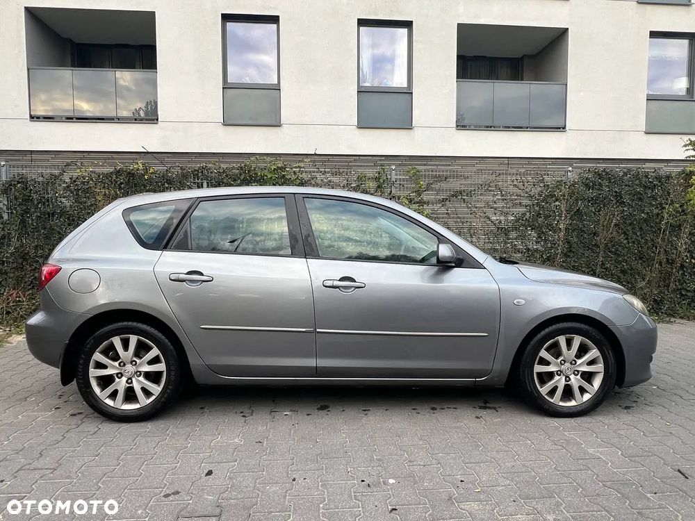 Mazda 3 - 4