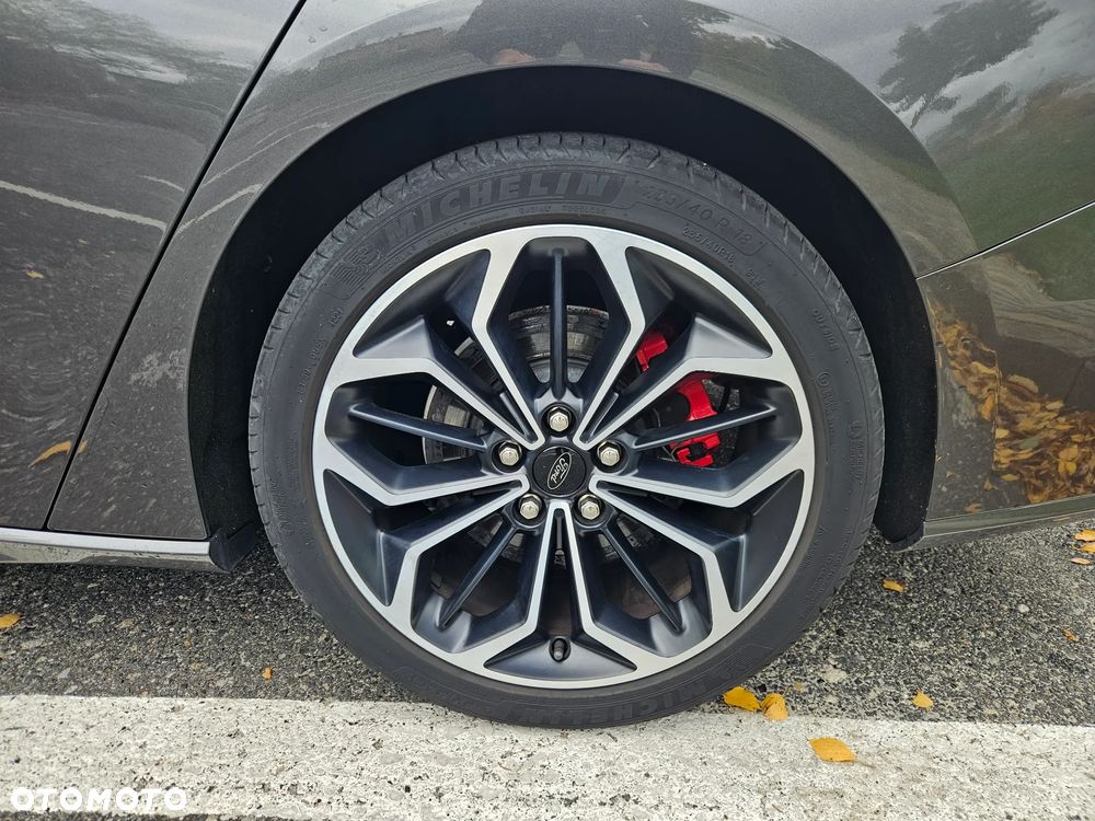Ford Focus Turnier 1.5 EcoBlue Start-Stopp-System ST-LINE - 11