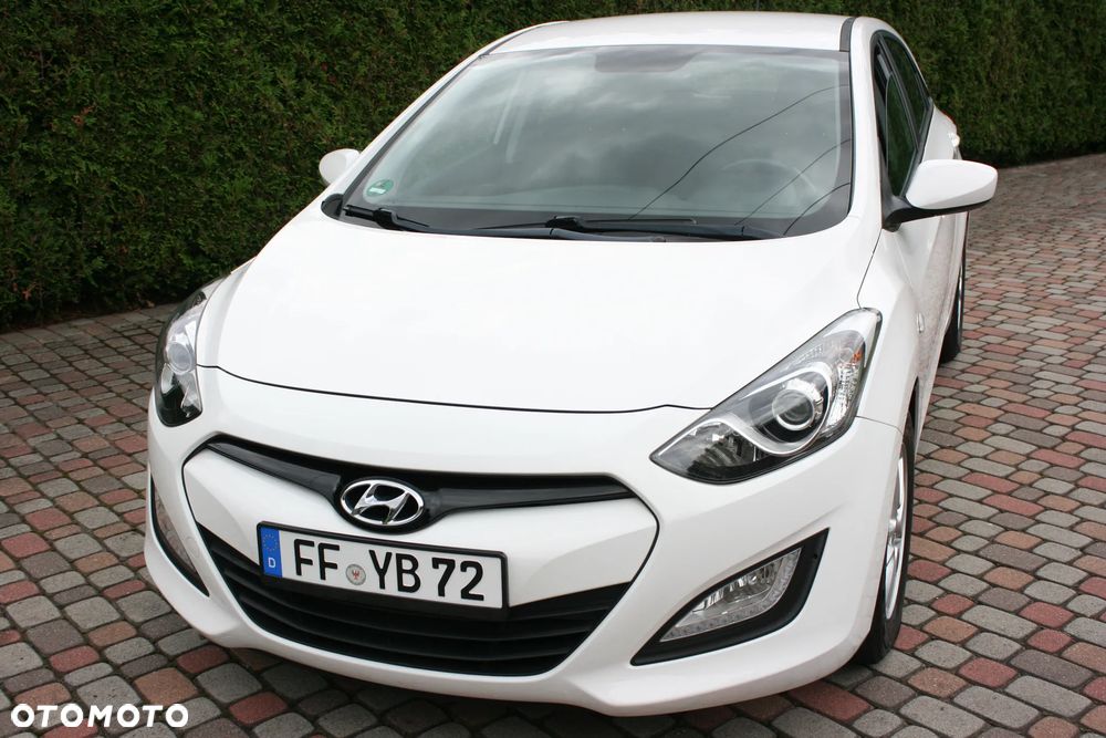 Hyundai i30 1.4 Fifa World Cup Edition - 10