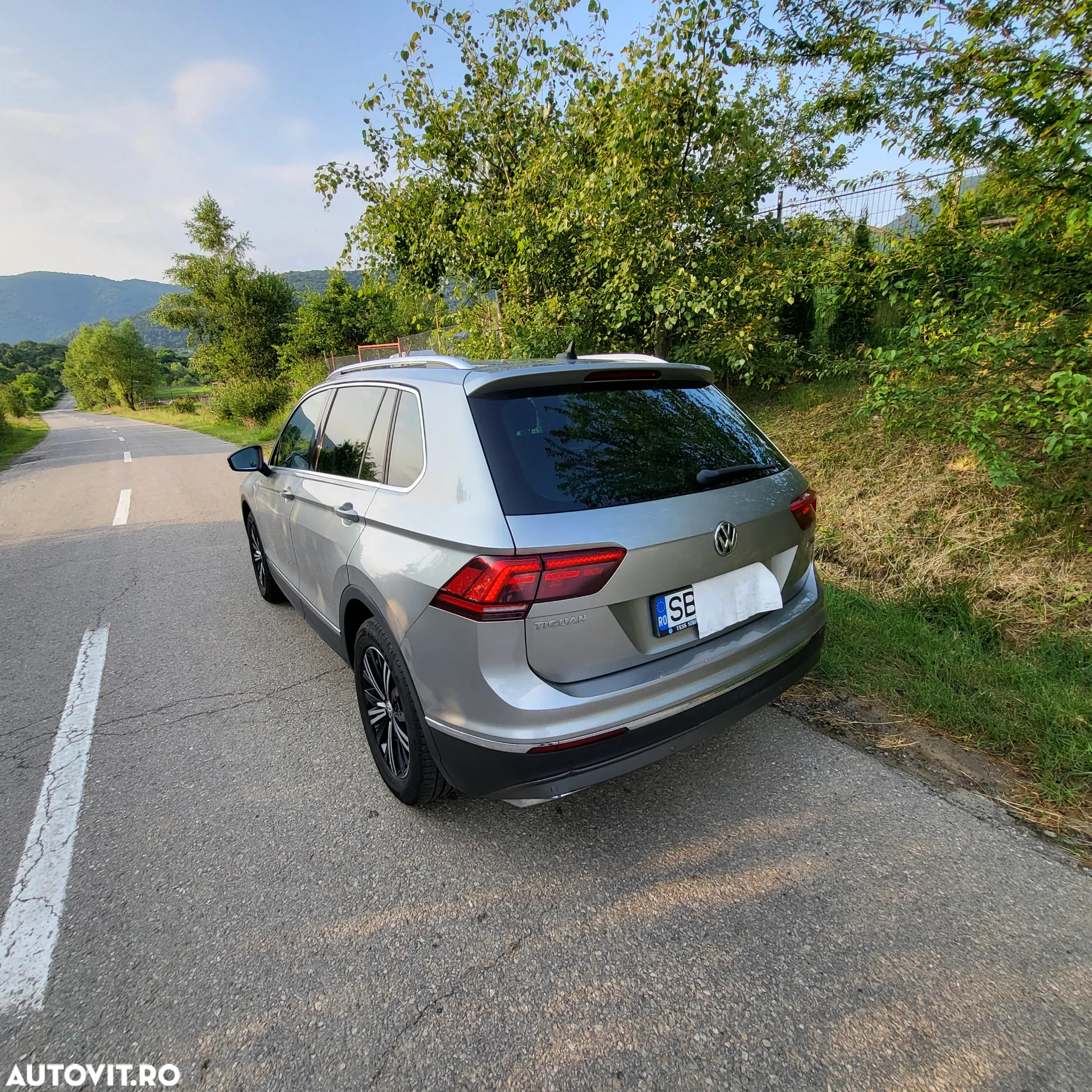 Volkswagen Tiguan 2.0 TSI DSG 4Mot Highline - 8