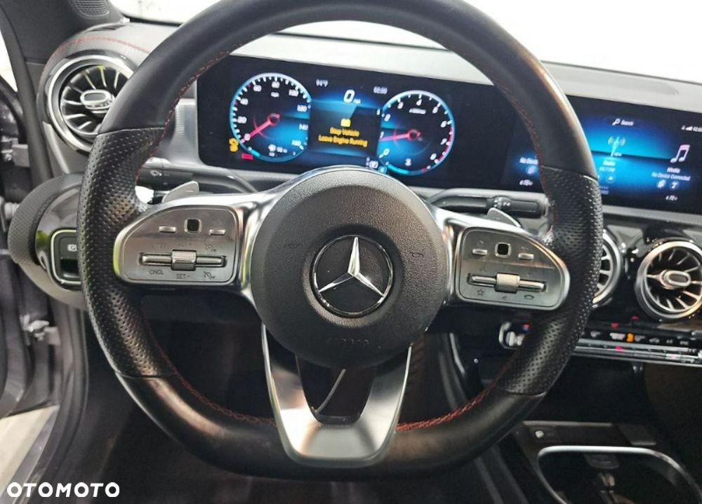 Mercedes-Benz CLA 250 4-Matic AMG Line 7G-DCT - 8