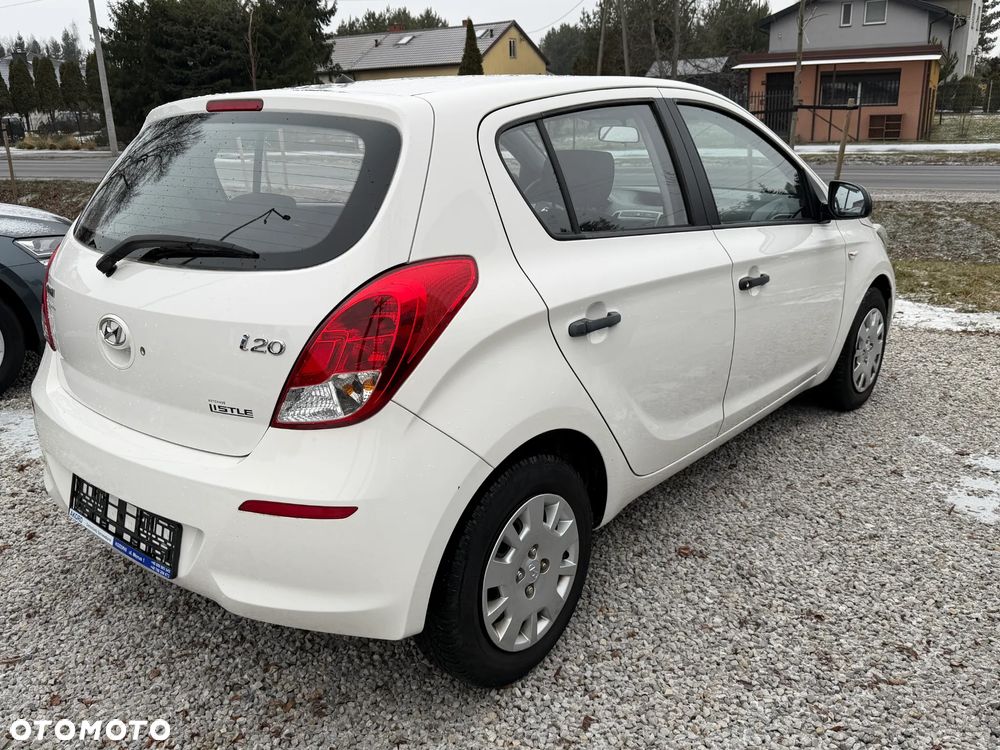 Hyundai i20 - 10