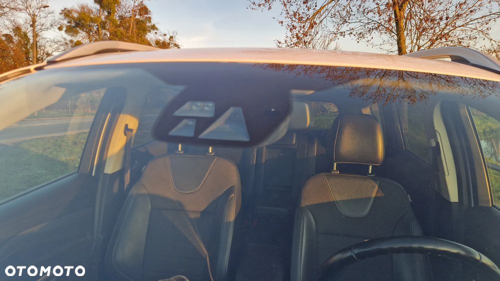 Ford Kuga 2.0 TDCi 4x4 Titanium - 20