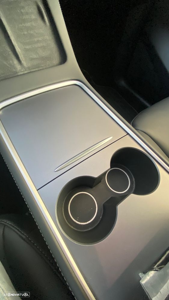 Tesla Model Y Standard - 50