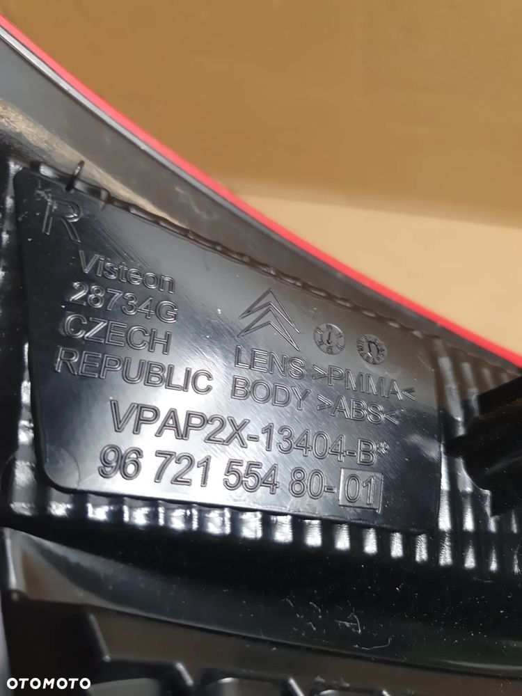 LAMPA PRAWY TYŁ CITROEN C4 II nr 9672155480 - 5