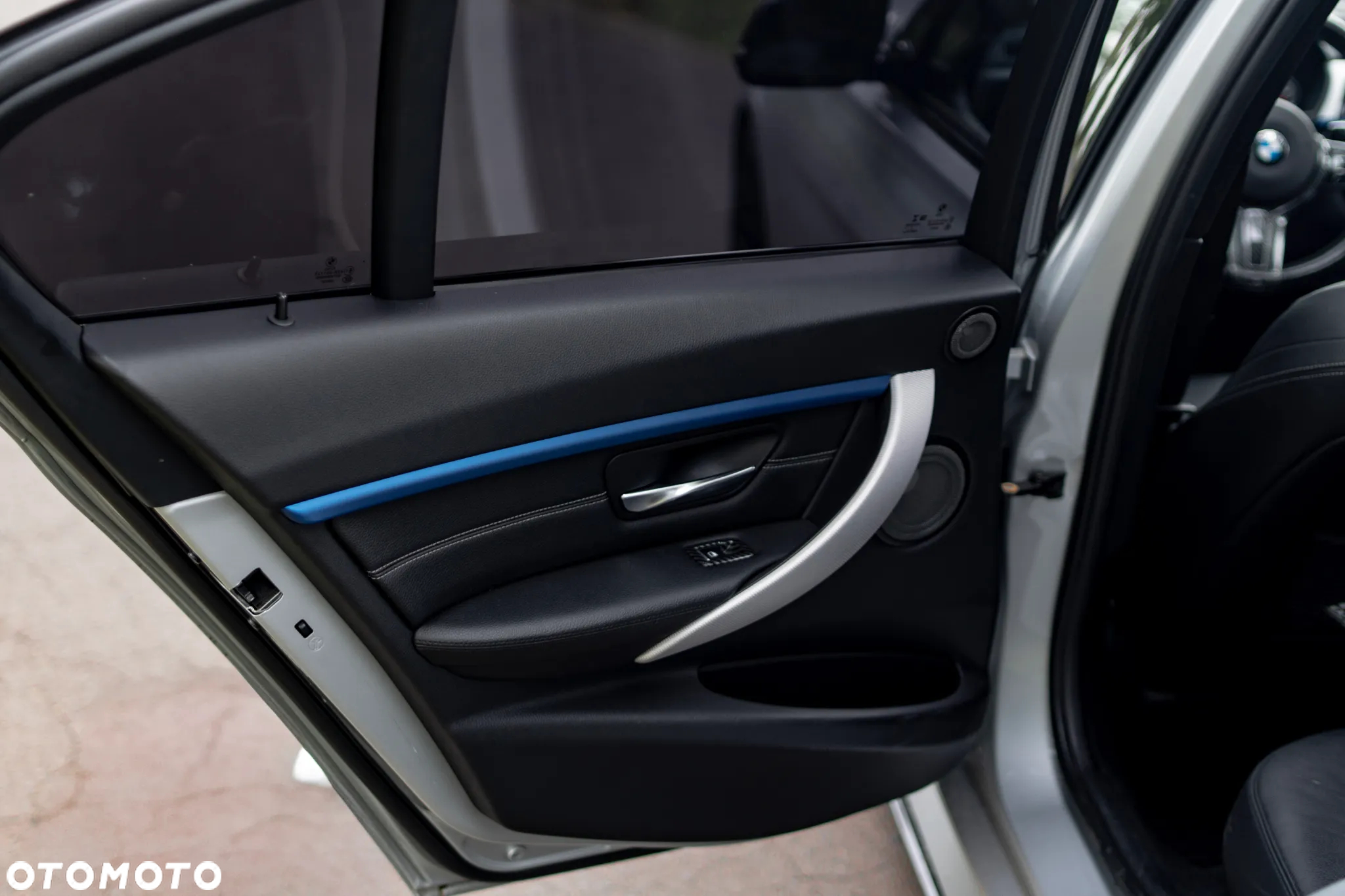 BMW Seria 3 340i xDrive M Sport - 12