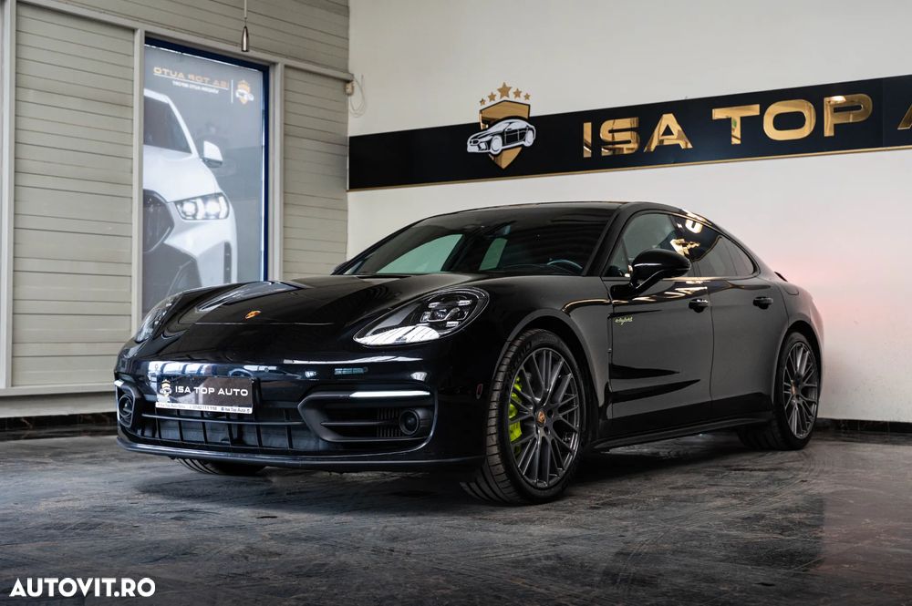 Porsche Panamera 4 E-Hybrid - 1