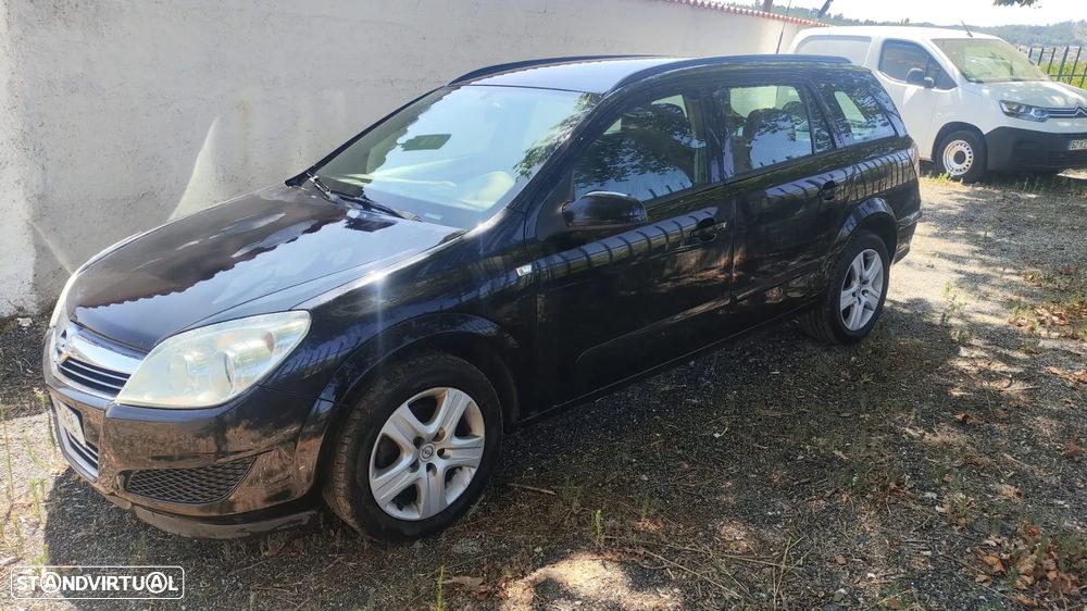 Opel Astra Caravan 1.3 CDTi Enjoy ecoFLEX - 2