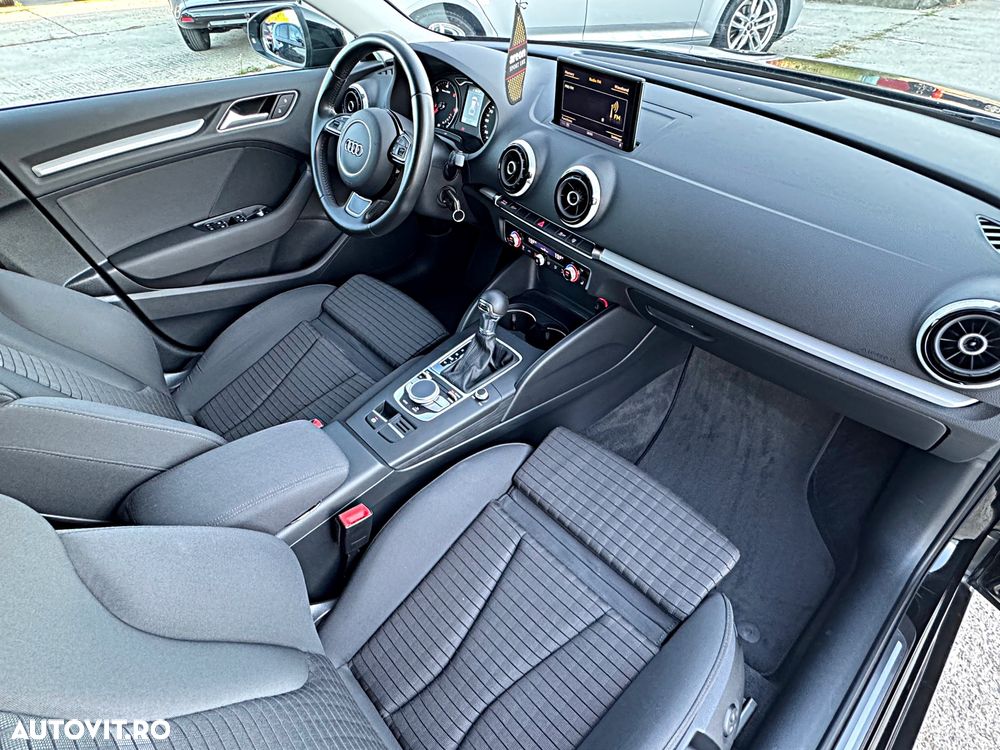 Audi A3 2.0 TDI Sportback S tronic S line Sportpaket - 7