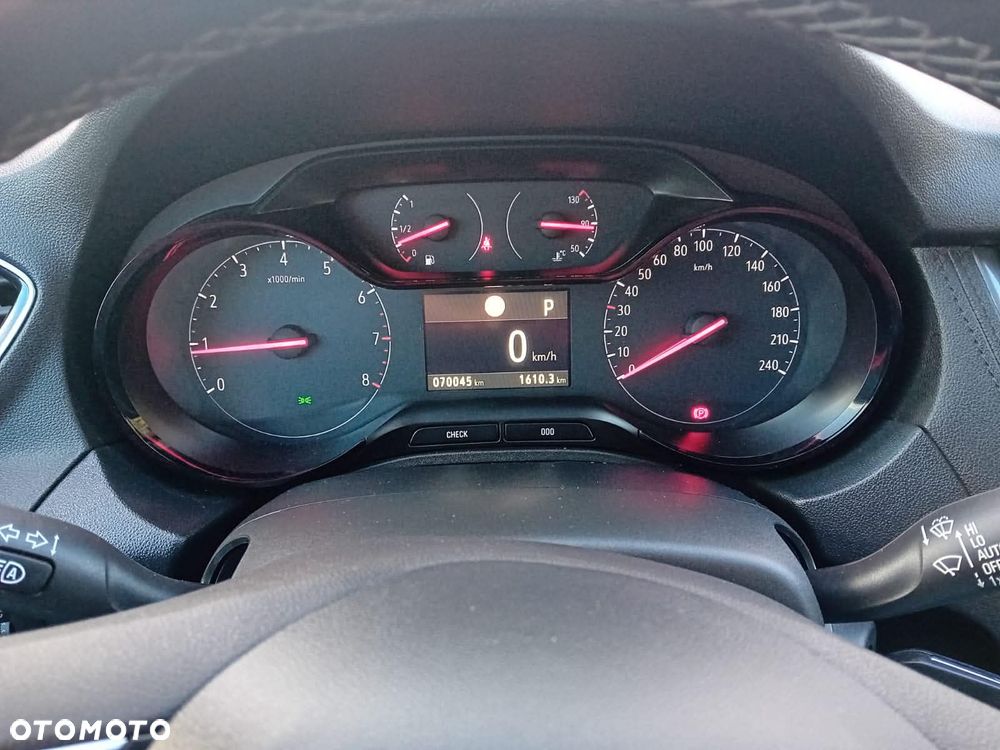 Opel Grandland X 1.2 T GPF Innovation S&S - 10