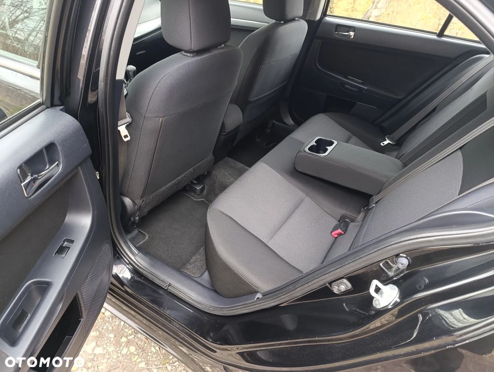 Mitsubishi Lancer 1.8 Intense LPG - 13