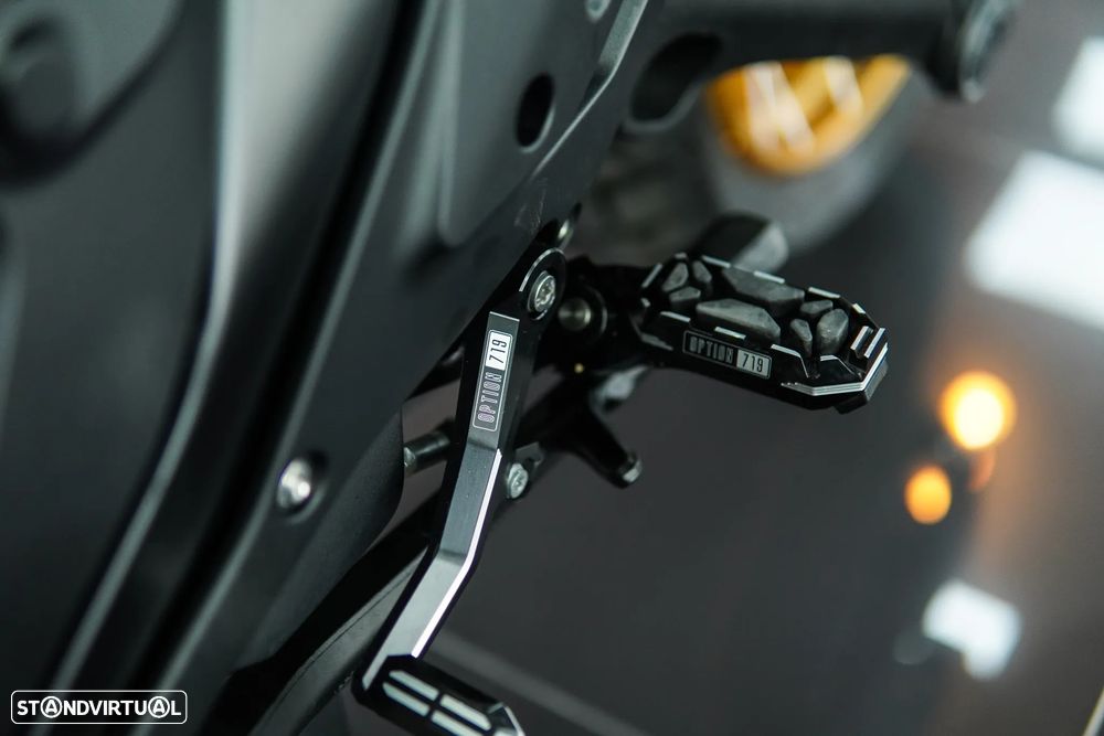 BMW R 1300 GS Adventure KARAKORUM Option 719 Akrapovic ASA - 52