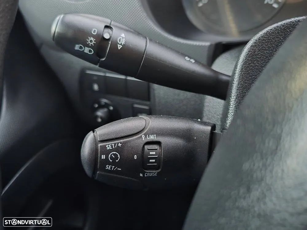Peugeot Partner 1.6Hdi 3 lugares - 7