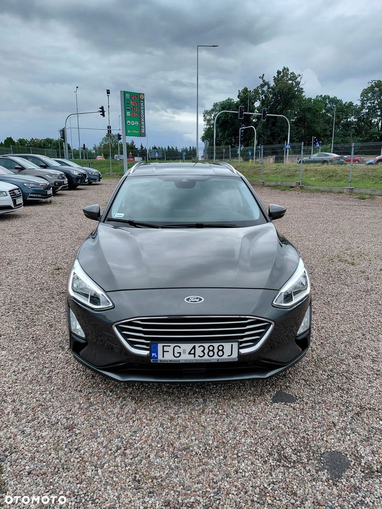Ford Focus 1.5 EcoBoost Titanium - 36