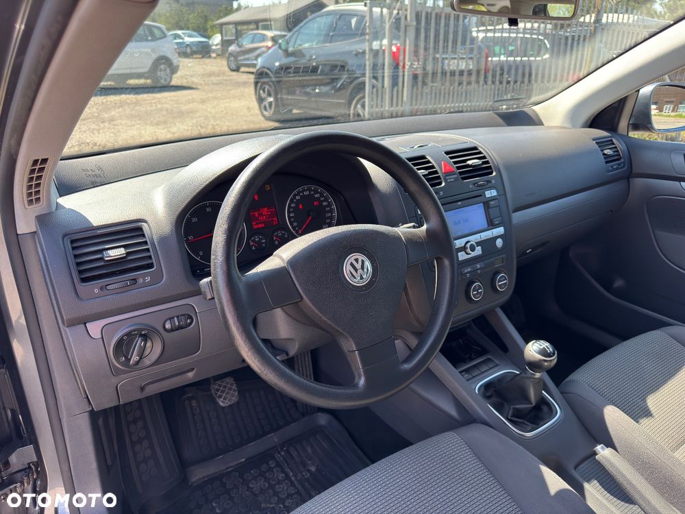 Volkswagen Golf 1.9 TDI DPF Comfortline - 16