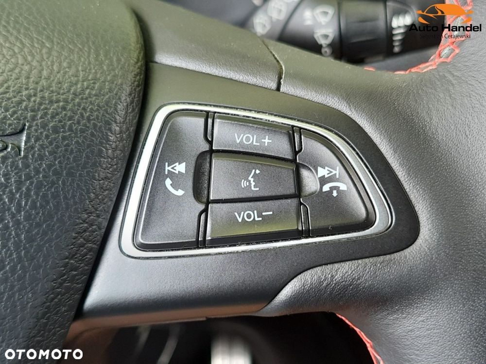 Ford Kuga 1.5 EcoBoost 2x4 ST-Line - 20
